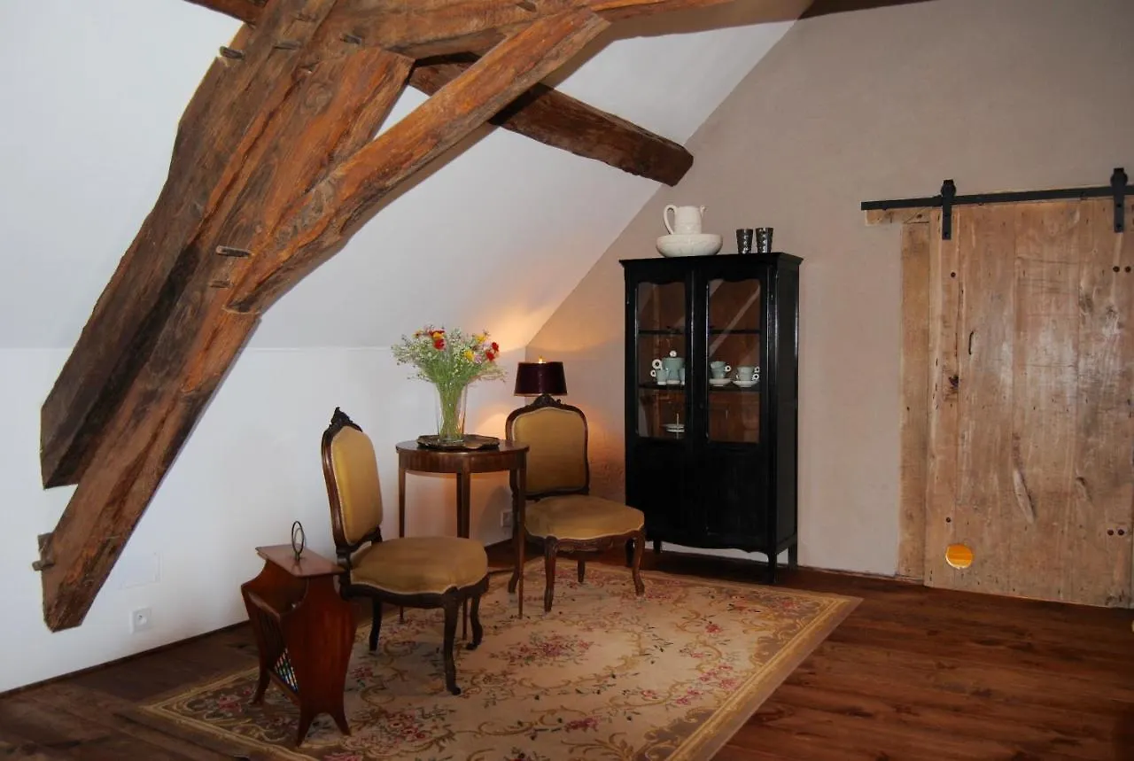 Bed and Breakfast Domaine Les Grands Pérons à Hérisson France