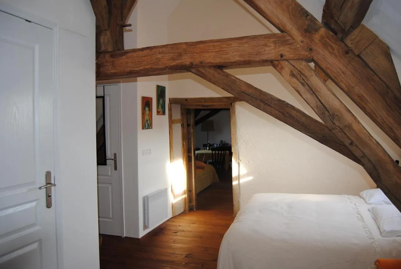 Couette-café Bed and Breakfast Domaine Les Grands Pérons à Hérisson France